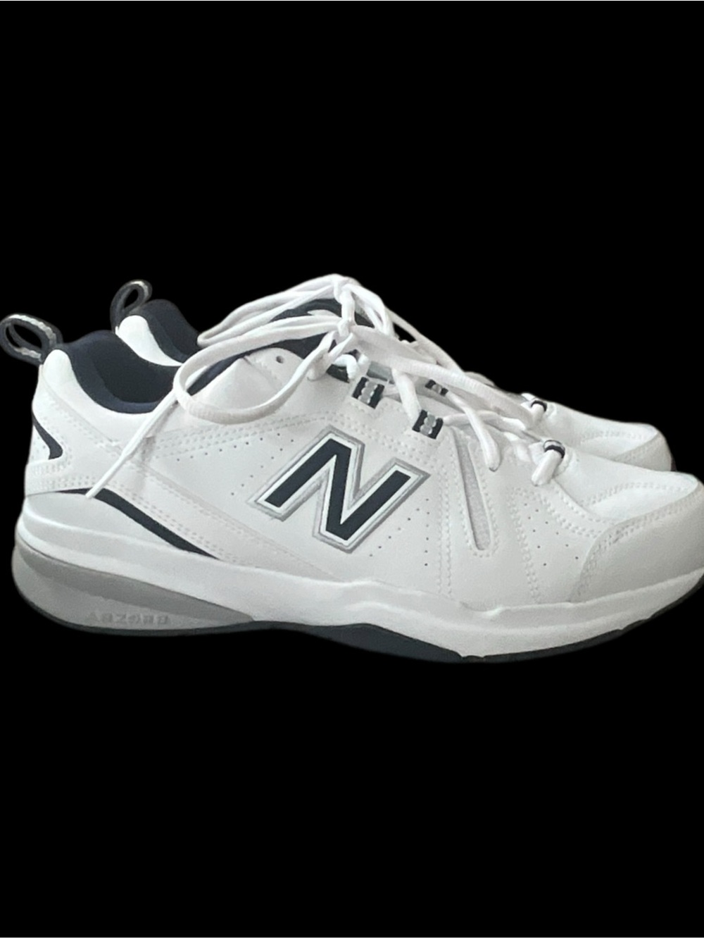 New Balance 608v5 Men’s Size 10 D White Navy Cross Training Walking Shoes